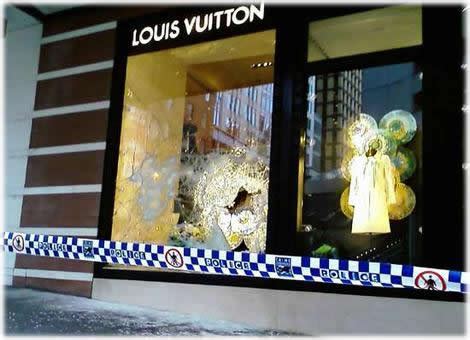 louis vuitton stolen|Louis Vuitton robbery trial.